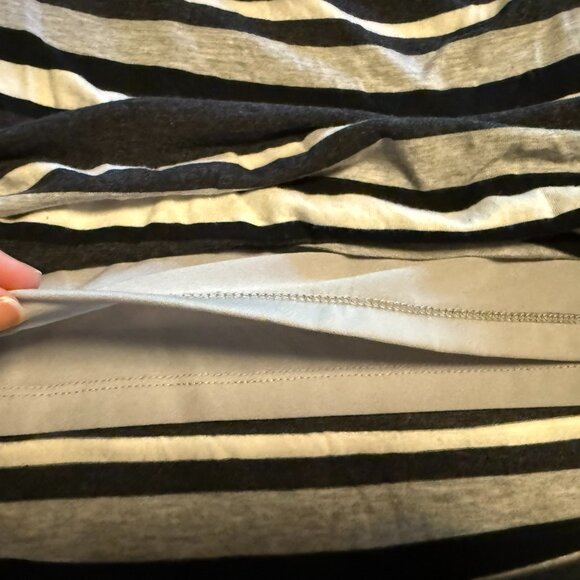 Loft Black/Gray/White Striped Sleeveless Stretch Dress - Faux Wrap - Medium - Picture 6 of 8